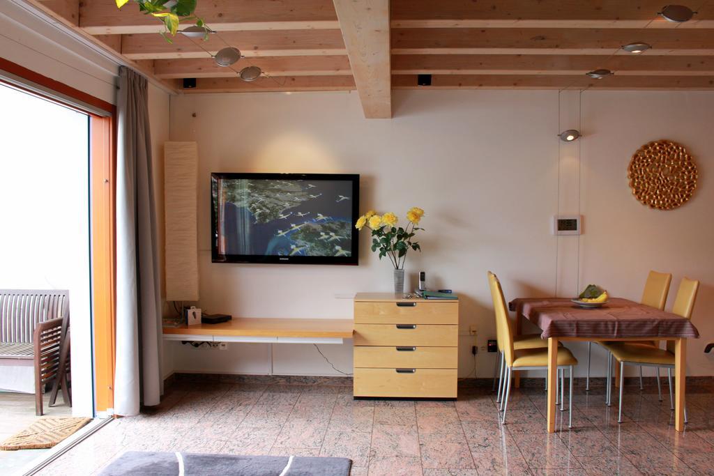 Studio A Am Burgberg แอร์ลังเงิน ภายนอก รูปภาพ